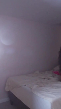 Tight asiatisk MILF förstörs av enorma vita kuk Bts