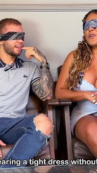 Ebenová bohyně Carla Morelli hostí mezirasový podcast Racy s Brianem Evansxem