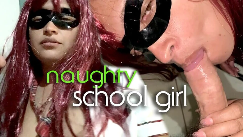 JazminGold: Zlobivá studentka studuje dobrý deepthroat pro závěrečnou zkoušku, Perfektně jí...