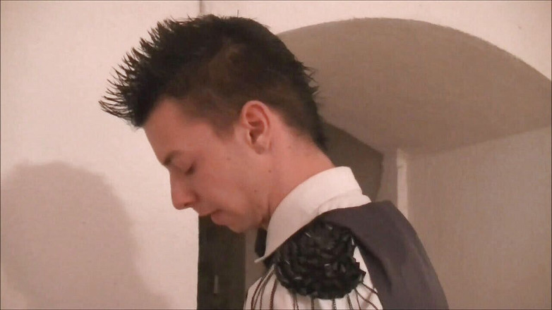 FRENCH STRAIGHT BOYS FUCKING GAY: Tedd yf vuekd da un barista sttraight al lavoro