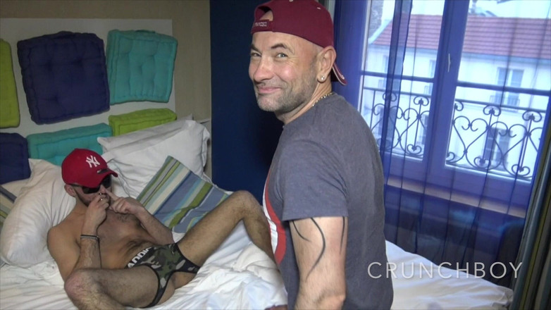 THE BIG BULGE STUDIO: 2481 puta follada a pelo por chico Frnech en el...
