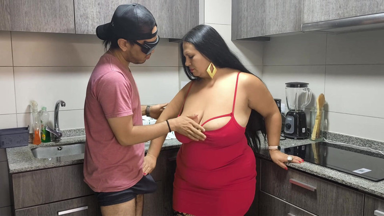 Riderqueen: Hayranlar, üvey anne, yemek pişirme sırları videosu