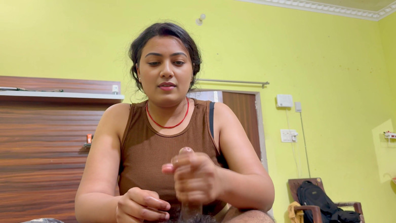 Hotty_ragini: Indian Beautiful Wife Calm Angry Husband with Massage