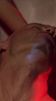Tom green, Joe Gunner & Ethan Cordoba, trio gay nella stanza rossa