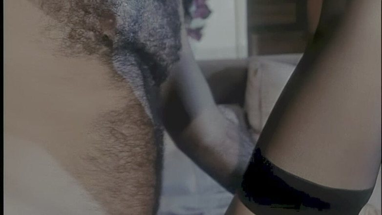 pornitaliangraffiti: The Brunette and the Blonde Leave Nothing to Chance