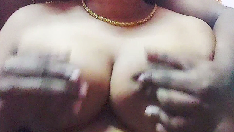 Desi Mohini: Žhavá a sexy desi učitelka má sex se studentem