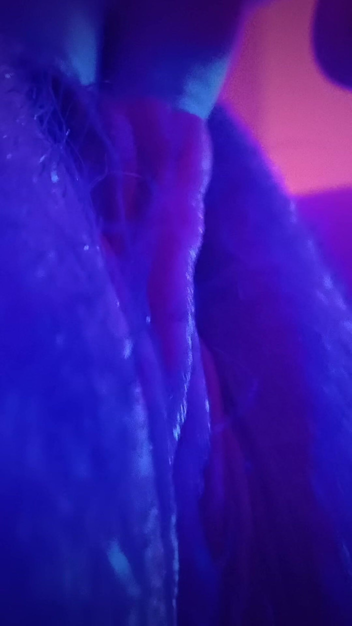 Big Clit Muse: 내 큰 가슴을 네 눈앞에서 관능적으로 어루만지는 걸 봐