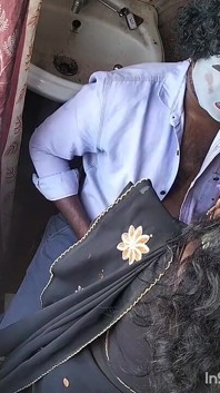 Cuplu tamil cu țâțe suge romantism