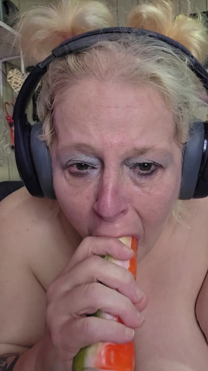 HerculesnVENUS: Una grande scopata imbavagliata in bocca a questa troia