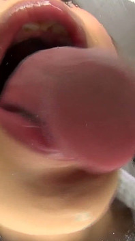 Nao Yuuki Gives You the Therapy You Can’t Even Imagine, Using Her Tongue and Plenty of Saliva.