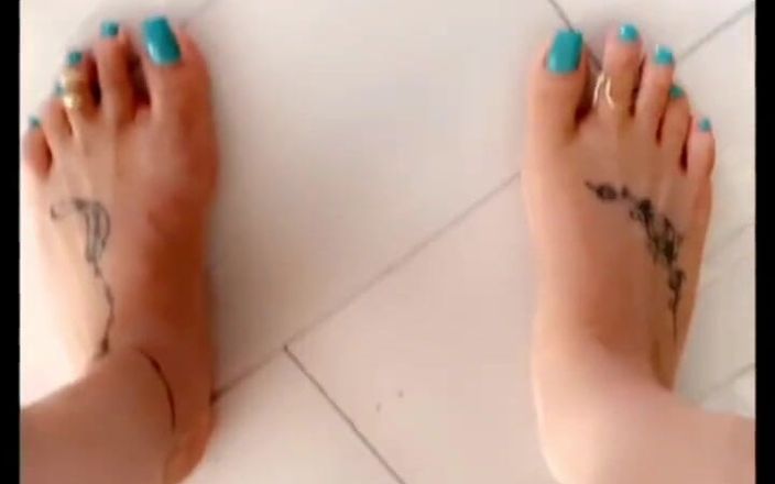Mistressrola: Můj služebník je v mých rukou: poslušnost bez omezení, potěšení...