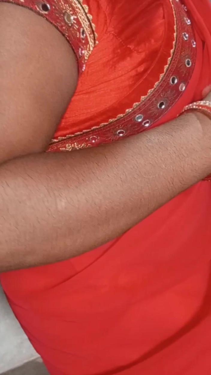 YangZi 69: Meu meio-irmão careca quer me foder em sari vermelho
