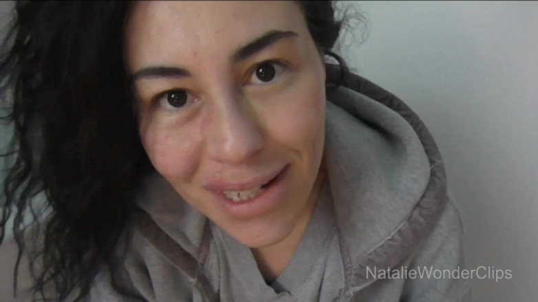 Natalie Wonder: Nós realmente não deveríamos, mas Mi Casa Es Su Casa