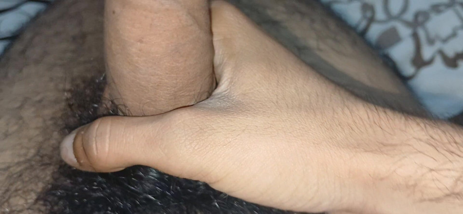 sofhiya391: 印度男孩享受他的大鸡巴