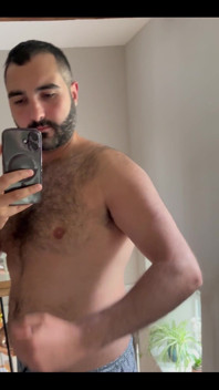 Giving a Sniff to My Hairy Pits After the Gym
