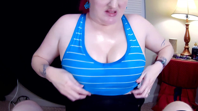 Kennedy Channing: Big Tits MILF Tit Fucks 4 Huge Cumshot