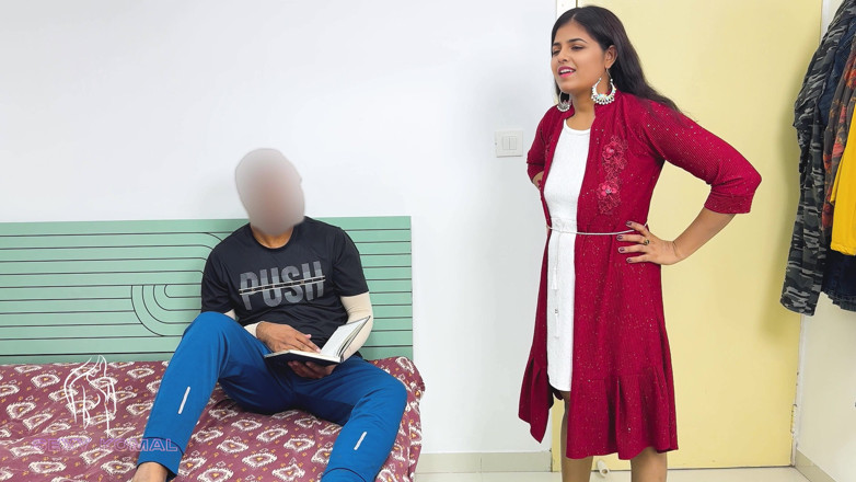 Sexy Komal: If Komal Went to See Her Dress, How Can Brother-in-law...