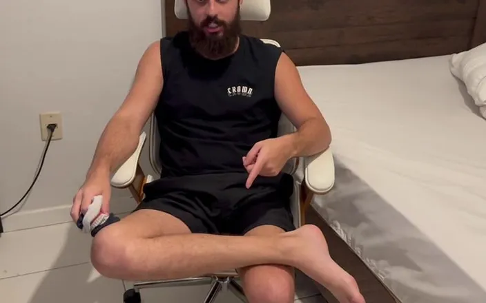 Rope Hunter: POV:i Will Use My Post-gym Socks to Gag You