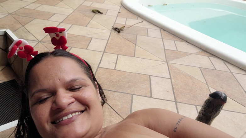 Paty Bumbum: Sinterklas Dengan Api Di Vaginanya