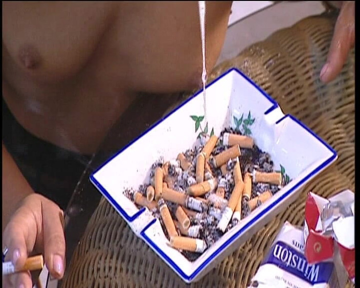 GOLDLIGHT - OFFICIAL: ブロンドのドイツ人ミルフが大きなお尻を持つヴィンテージシーンでアナルドリルを受ける