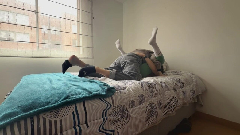 scarlettandc: 你不知道和女同性恋做爱有多性感