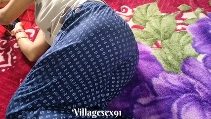 Villagesex91: 部屋での村の女の子のセックス