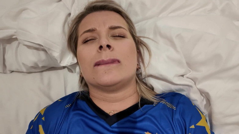 Amateur Homemade Porn: Busty Step Mom Fucked by Her 19 Years Old Step Son