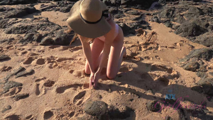 ATK Fans (Girlfriends): Virtual vacation in Hawaii with Elena Koshka part 1