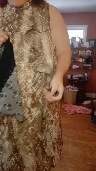 BBW nurse Vicki adventures with friends: Pansament de bună dimineața și îngrijirea degetei, partea 1