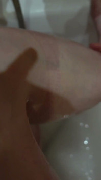 Lavado De Pies Y Piernas De Mi Primer Plano