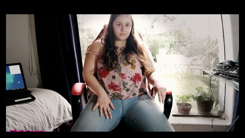 Nicole Passat: Sangat Gemuk.