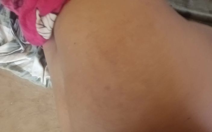 Shunderali: Chica asamesa