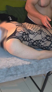 Pijat Gay Bareng Cowok Kulit Putih Dishdasha & Fishnet