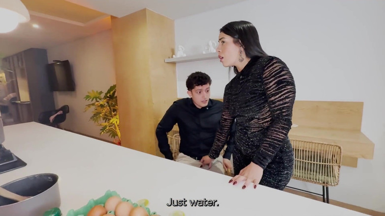 Kylei Ellish: I Fuck My Husband's Employee When He Leaves Me Alone