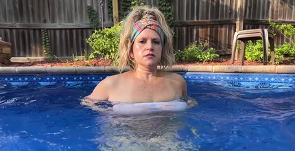 TabithaXXX: Me voy de vacaciones. Está bien, ¡volveré el lunes! Aquí hay...