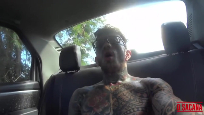 World Gay: Jerking off in the Car