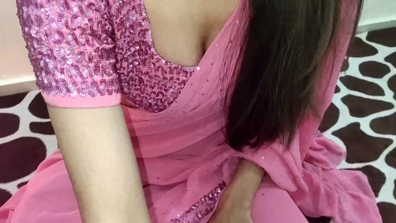 Saarabhabhi6: Irmã fará o que for preciso para engravidar xxx vídeo