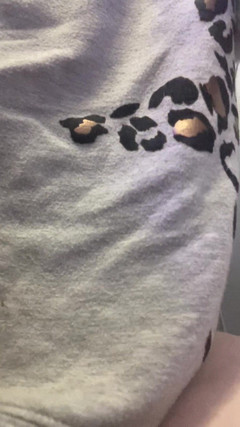 Pissing Paradise: Riesige pisse in einem flugzeug