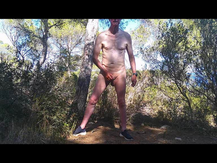 bigears: 정액쇼로 메노르칸 태양에서 벌거벗은