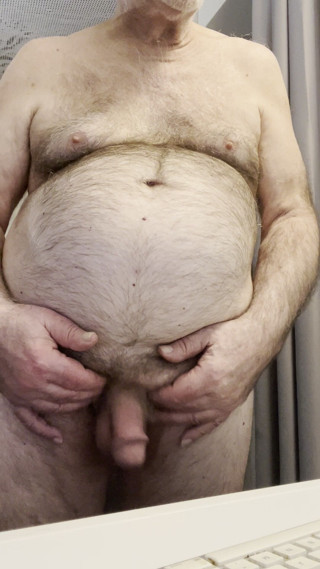 Coach Karl dude lodge: Coach Karl Nipples and Butt 5571