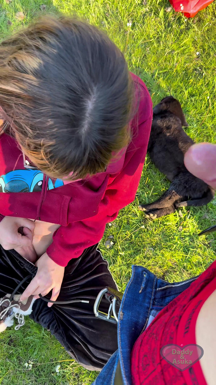 Daddy and Asuka: एपिक आउटडोर ब्लो जॉब