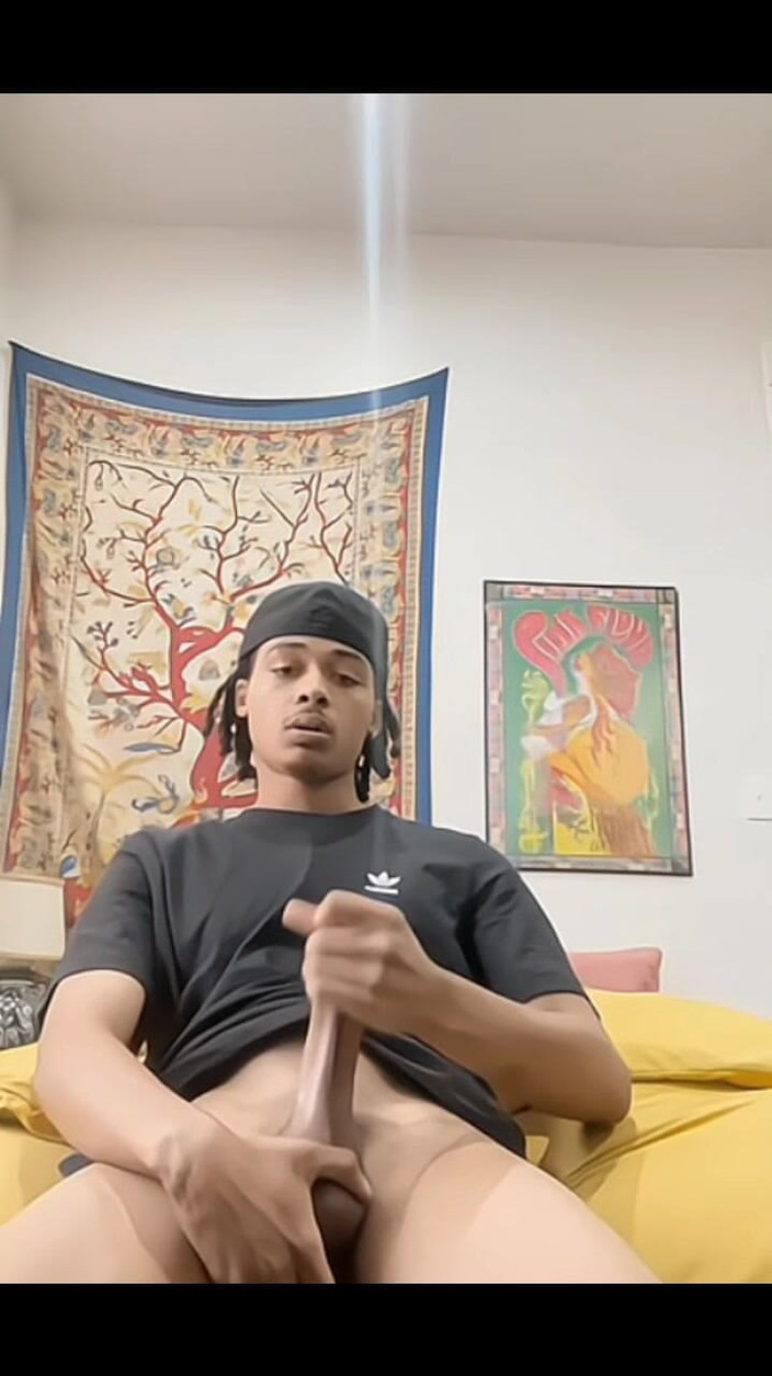 DamagedUnity9: Cewek imut ini dientot habis-habisan sama besar pria kulit hitam