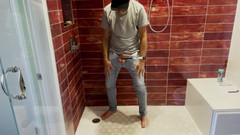 Barefoot Blake: Barefoot in Jeans Pissing Myself and Showing Dick and Ball