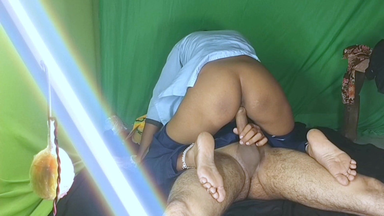 Rakul008: Dopo la scuola divertiti ad eccitarti con l'amico del tuo...