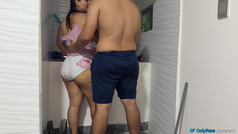 MaRaSexx: The Housekeeper Wants to Eat the Boss's Dick