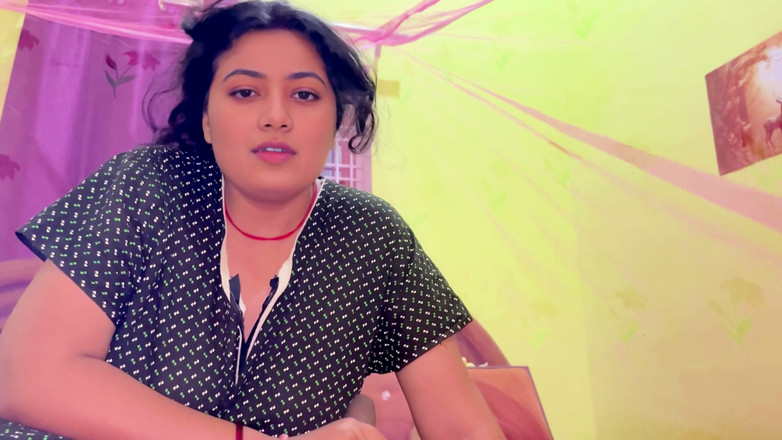 Hotty_ragini: Un beau-fils séduit sa belle-mère et son beau-fils profitent de...