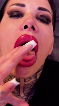 Good Night, Honey - Blowjobs Instead of Kissing
