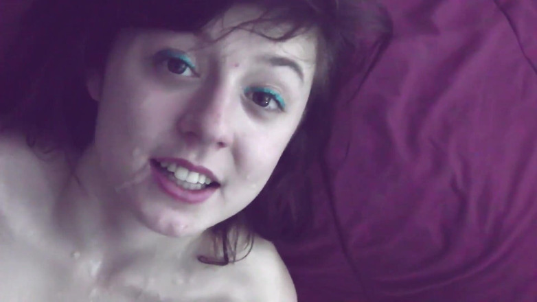 Average Joe xxx: Mysti Majik goes down on older guy