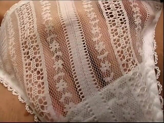 XTime Solo: Troia italiana in maschera filmata nella sua intimità