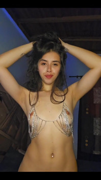 Sharon Deluxe